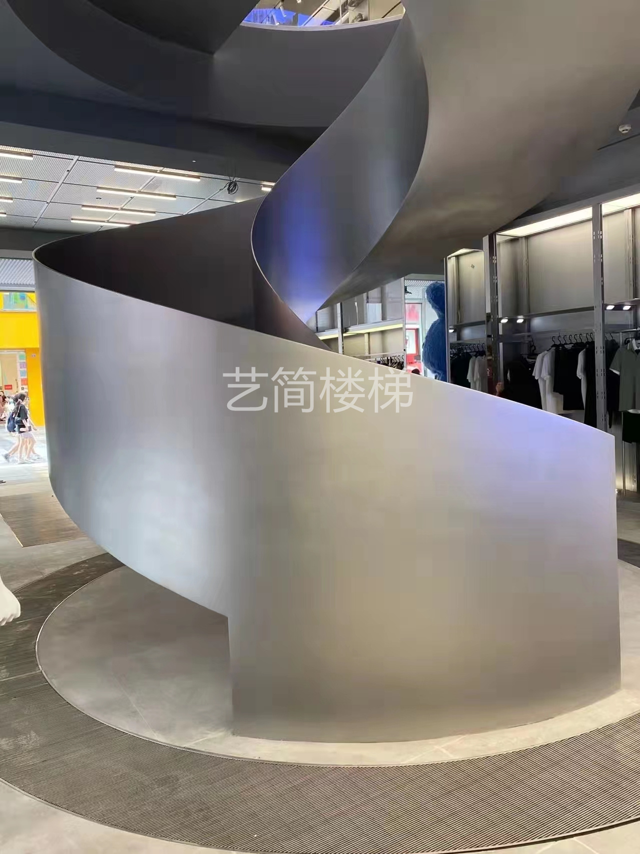 弧形楼梯