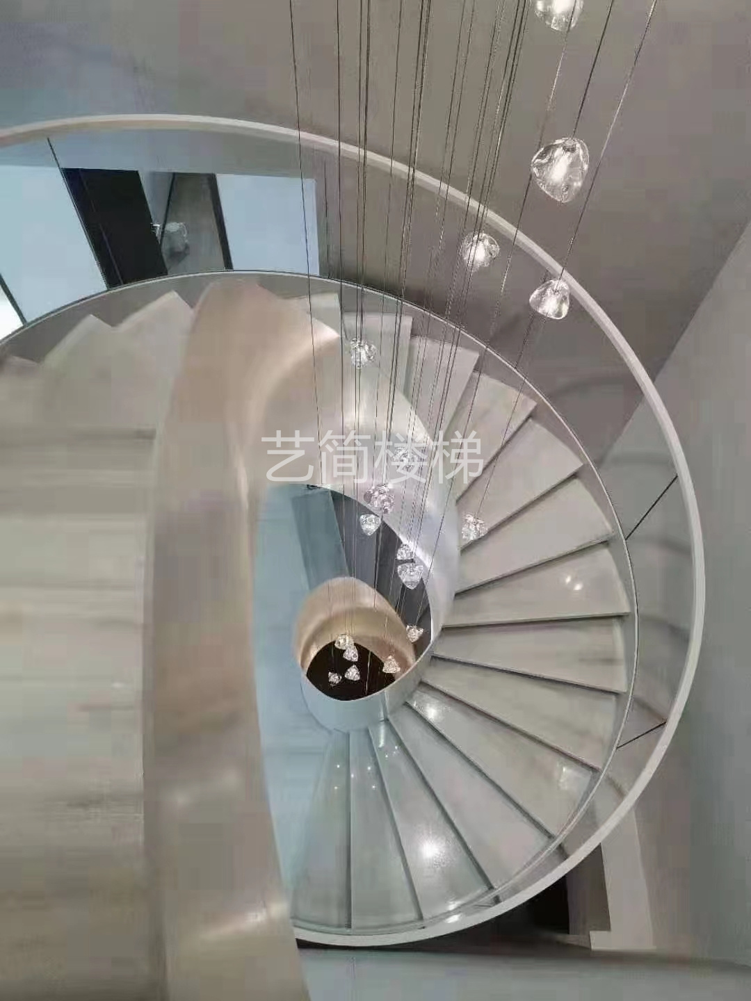 弧形楼梯