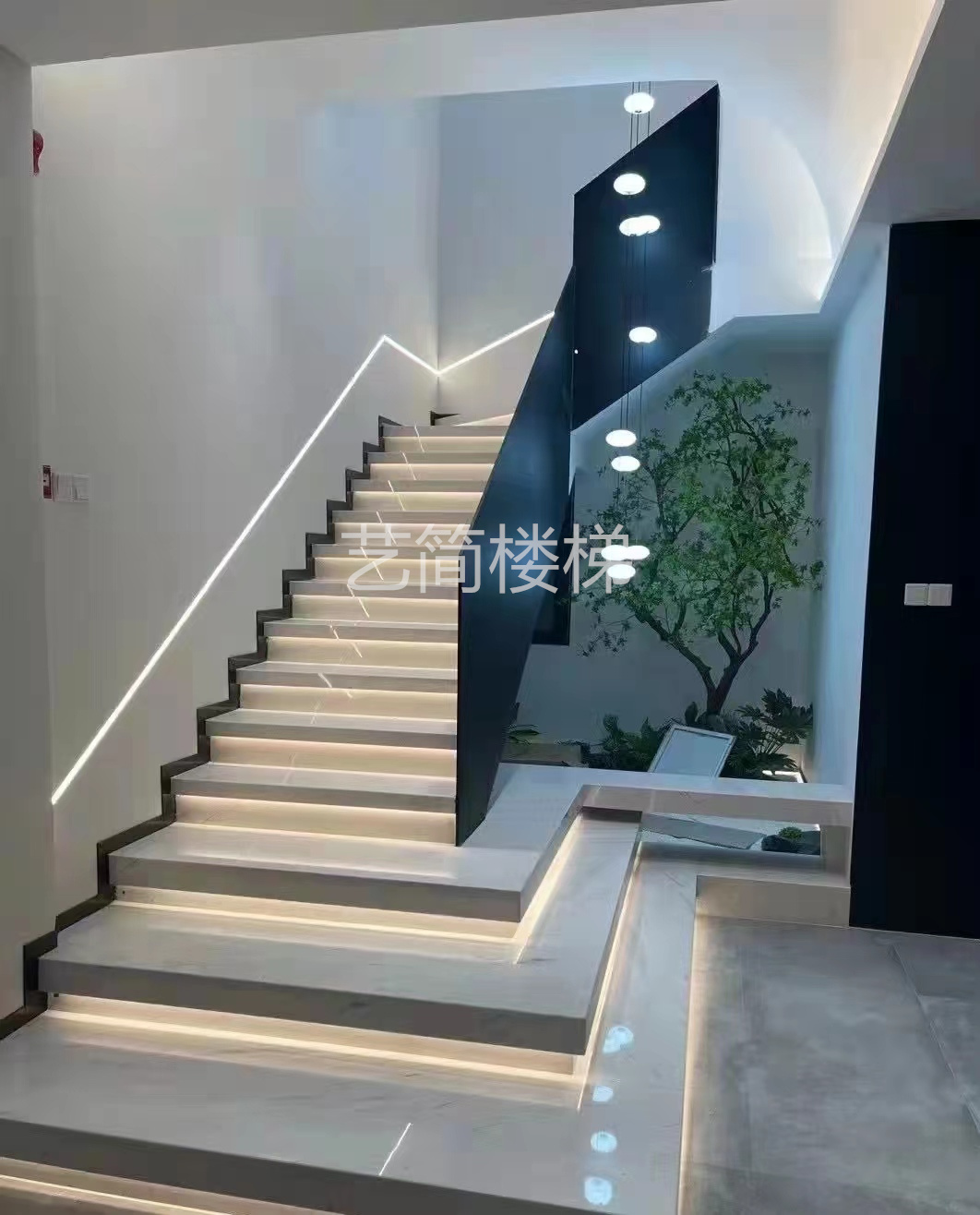 叠加楼梯