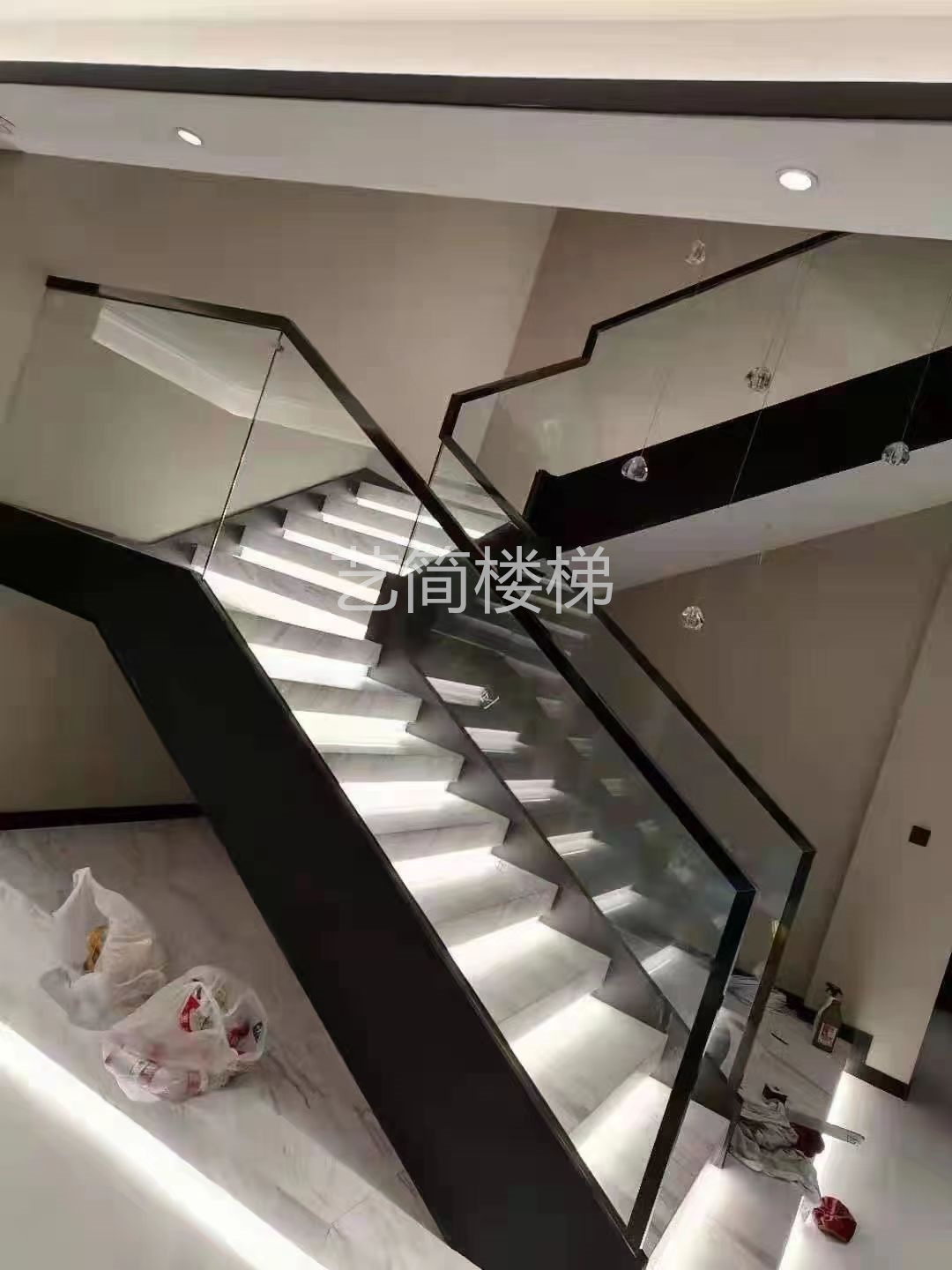 直楼梯